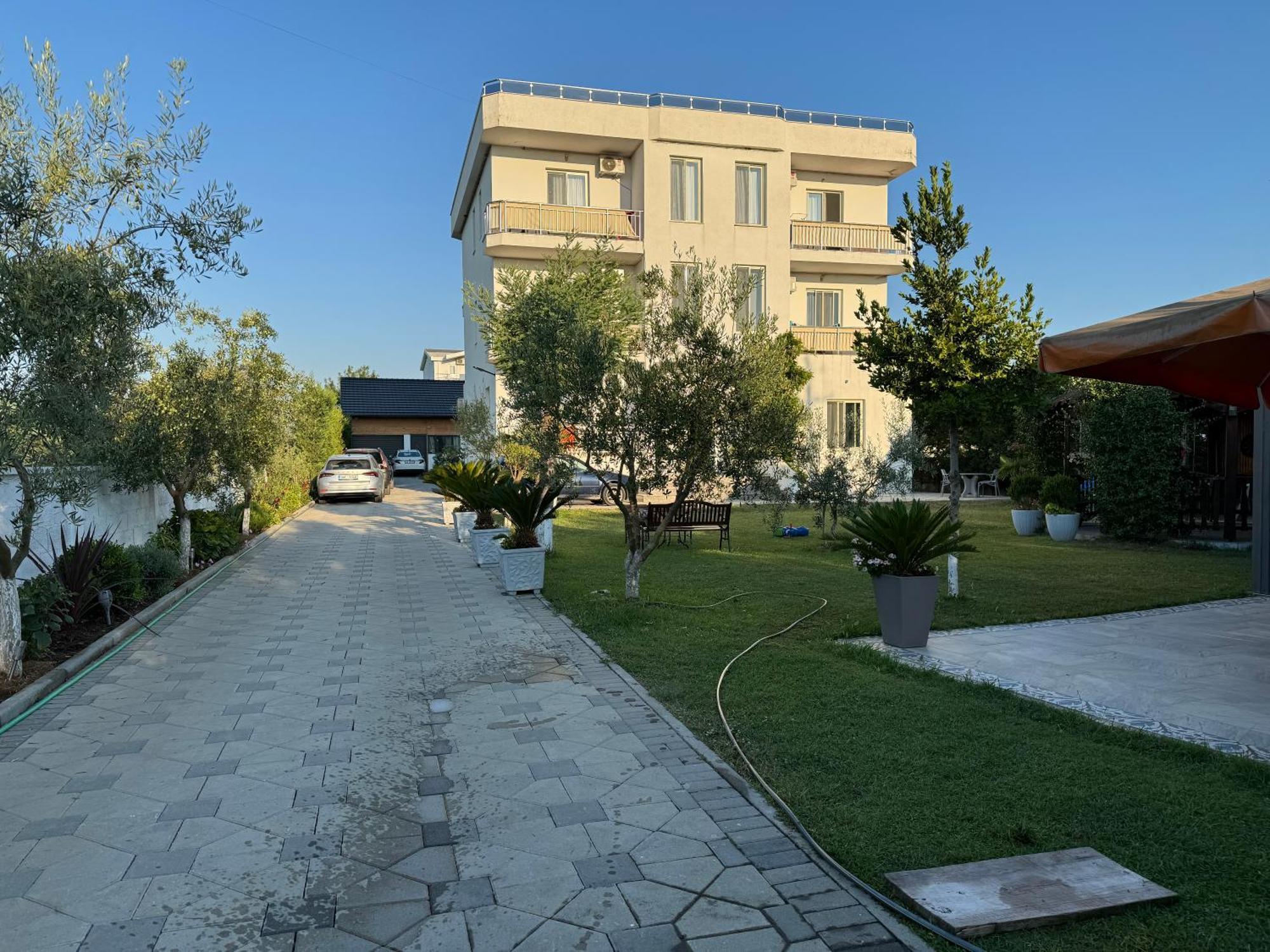 Kunevain Guest House Лежа Екстер'єр фото